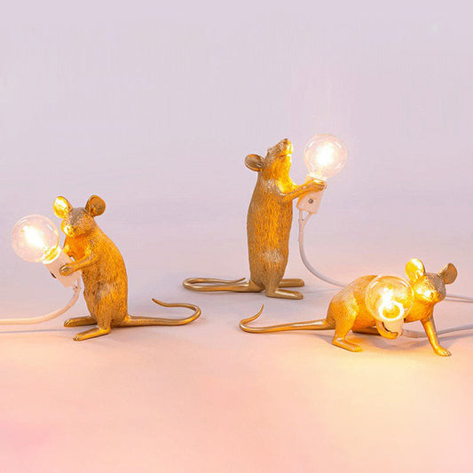 Harzrat-förmige Tischlampe Kreative 1-Licht Nachtbeleuchtung mit Bare Bulb Design