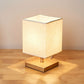 Flaxen und Holz Kleine Tischleuchte Minimalismus 1-Lampe Stoff Nachttischlampe für Schlafzimmer