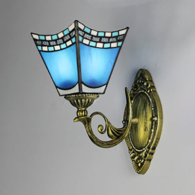Frendorf | Nautische Wandlamp mit Kuppel/Schwalbenschwanzform Buntglas 1 Licht Wandmontage Licht in Blau