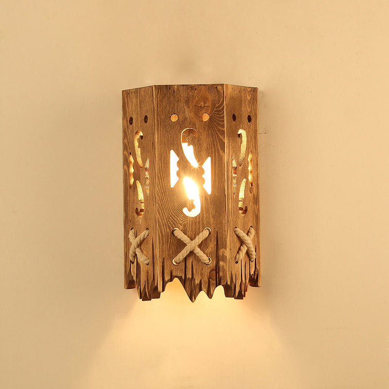 Holzbraune Wandleuchte Geometrisch geformte Landhausstil-Wandlampe für Flur