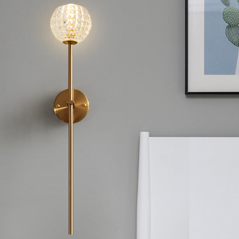 Frendorf | 1-Licht Wandlamp Simpel Globe/Kegel Duidelijk Raster Glas Wandlamp met Schone Lijn Arm in Goud voor Gang