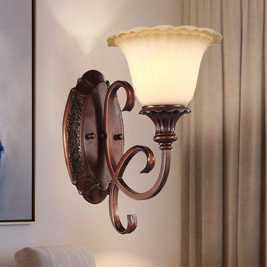 Frendorf | 1-Licht Frosted Glas Wandlicht Vintage Stil Rood Bruin Bloem Slaapkamer Wandlamp mit Kromme Arm