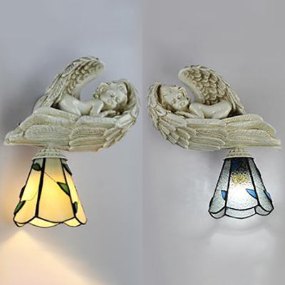 Frendorf | Blatt Wandbeleuchtung mit Harz schlafendem Engel Landhausstil Buntglas 1-Kopf Wandleuchte Licht in Klar/Beige