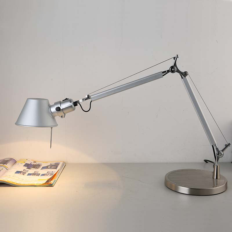 Industrie Teleskop Tischlampe 1-Licht Metall Lese Buch Licht mit konischem Schirm in Silber