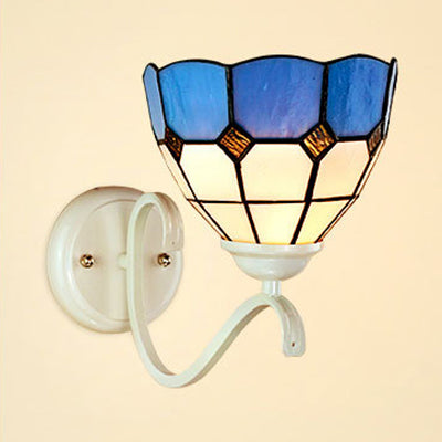 Frendorf | Nautical Glas-in-lood Koepel / Swallow-Tail Wandmontage Licht 1 Licht Binnenwand Sconce Licht in Wit