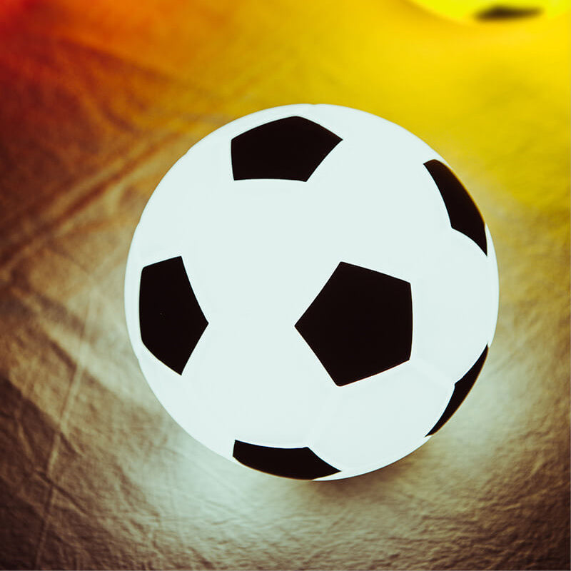 Kreative Fußball Silikon LED Nachtlicht USB Lade Tischlampe