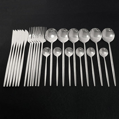 24 teiliges Edelstahl Besteckset Elegantes Spiegel Geschirr Set