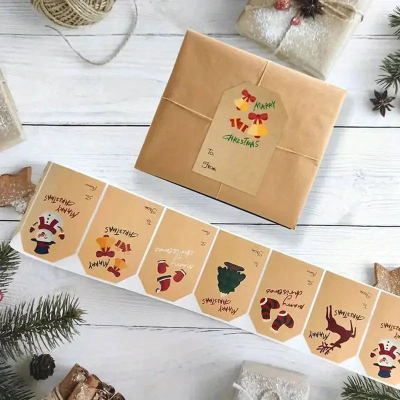 Frendorf | 250 Stück/Rolle Weihnachtsaufkleber - 2x3 Kraftpapier Baum Socken Schneemann Elch Frohe Weihnachten