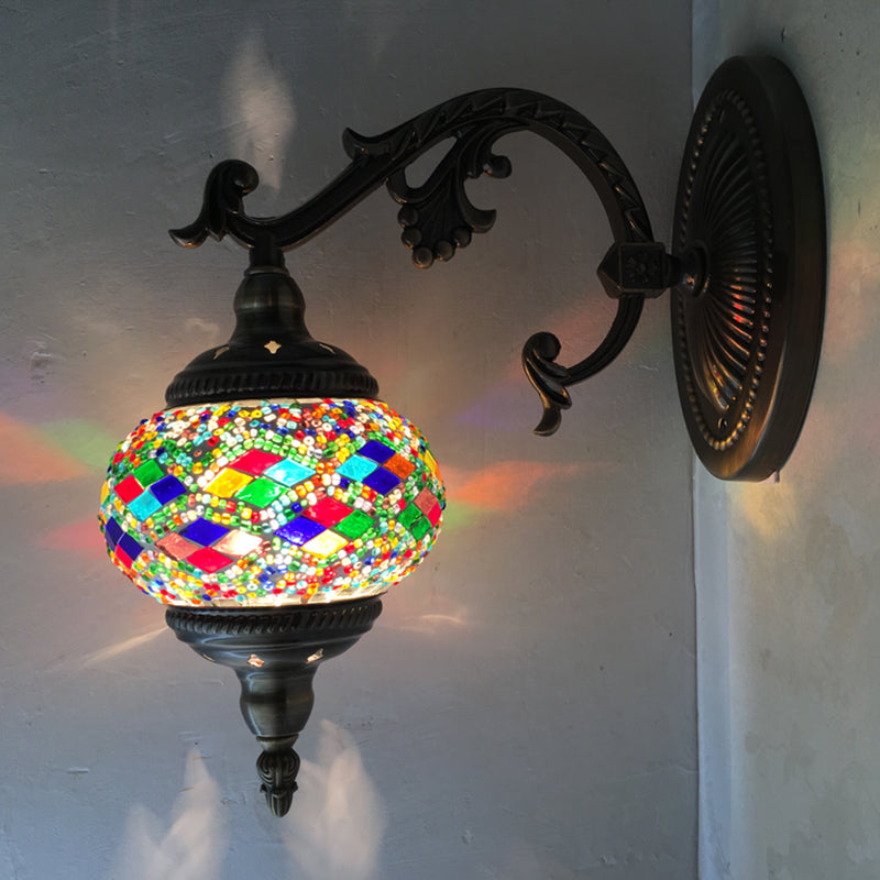 Frendorf | Gekromde Arm Wandlamp Traditionary Metaal 1 Kop Bruin Muur Gemonteerde Lamp met Bal Geel/Groen Glazen Kap voor Balkon