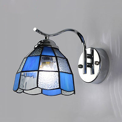 Frendorf | Tiffany Stil Tapered Wandlicht mit Quadrat/Schmuckmuster Buntglas 1 Licht Wand Sconces Beleuchtung in Blau