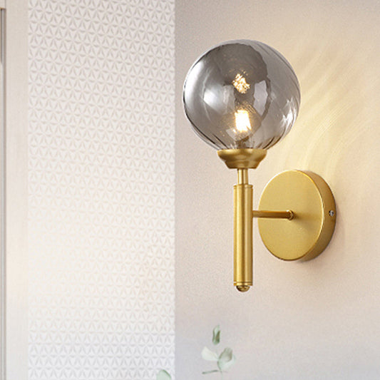 Frendorf | 1 Glühbirne Globe Wandmontierte Lichtarmatur Moderne Messing Gerauchtes Strukturiertes Glas Beleuchtung