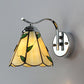 Frendorf | Wandlamp met golvende rand Landelijk Gevoegd Glas 1 Licht Wandmontage Armatuur in Wit/Beige voor het Nachtkastje
