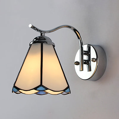 Frendorf | Wandlamp met golvende rand Landelijk Gevoegd Glas 1 Licht Wandmontage Armatuur in Wit/Beige voor het Nachtkastje