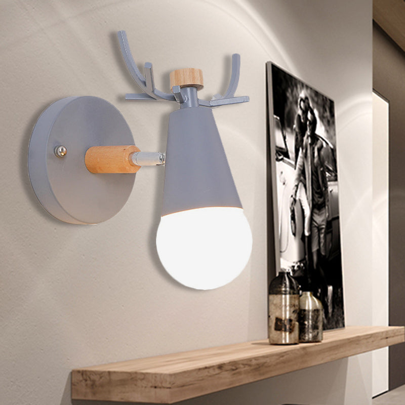 Frendorf | Metalen kleine kegel wandlamp met hertengeweien draaibaar kinderkamer 1 licht Nordische stijl wandlamp