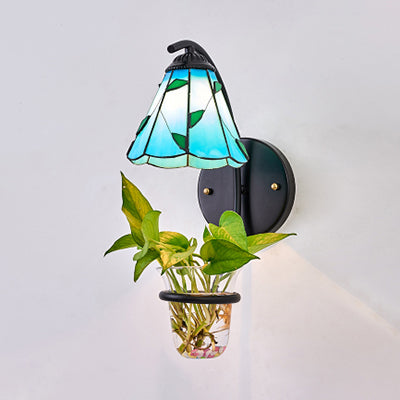 Frendorf | Cone Wandleuchte 1 Kopf Beige/Blaue Glas Tiffany Wandleuchte mit Pflanzen Dekoration