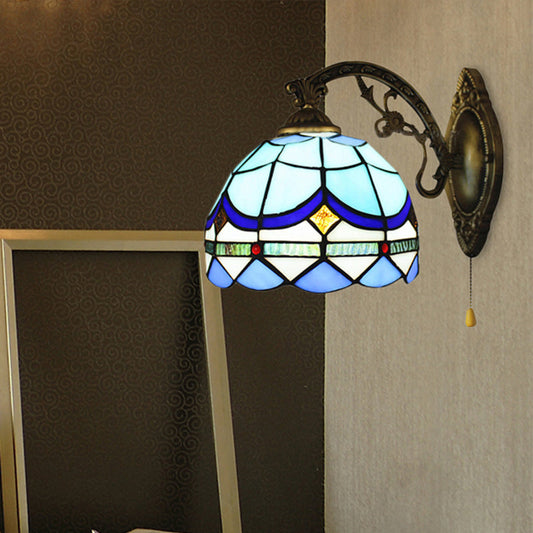 Frendorf | 1 Lichtdome Wandlamp mit Zugkette Barockstil Buntglas Wandlaterne Licht in Himmelblau/Navy Blau