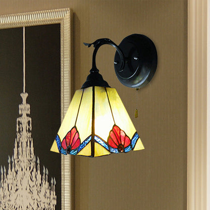 Frendorf | Blumen Mini Wandleuchte mit Pyramidenschirm Buntglas 1 Licht Lodge Wandleuchte in Schwarz