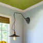 Frendorf | 1 Glühbirne Wand hängen Licht mit flachem Schirm und Kette Metall Vintage Stil Wohnzimmer Wandleuchte Beleuchtung in Schwarz, 7"/10" B