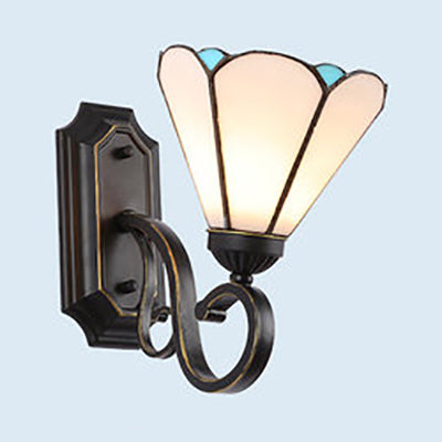 Frendorf | Tiffany Stil Mission Wandmontage Fixture Gegravur Glas 1 Licht Wand Sconces in Blauw-Wit/Blauw/Beige/Wit voor Trap