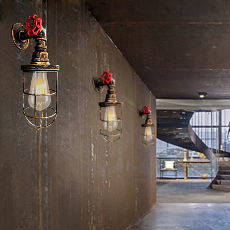 Frendorf | Draadframe gang wandlamp ijzer 1 hoofd boerenwandverlichting met rode klepontwerp in antiek brons/zwart