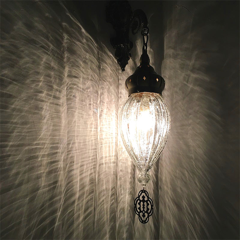 Traditionelle Tropfen-Wandleuchte Schwarz/Weiß/Hellblaues Glas 1 Kopf Wandmontierte Lampe mit geschnitztem Metallarm