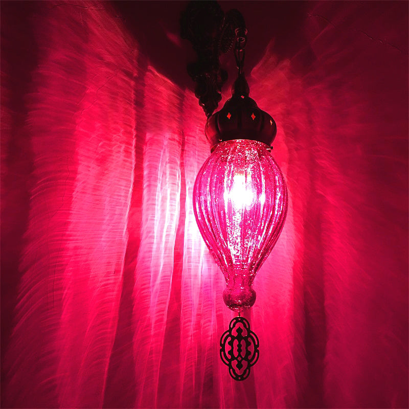 Traditionelle Tropfen-Wandleuchte Schwarz/Weiß/Hellblaues Glas 1 Kopf Wandmontierte Lampe mit geschnitztem Metallarm