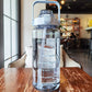 Großer Plastikbecher Tragbare Wasserflasche