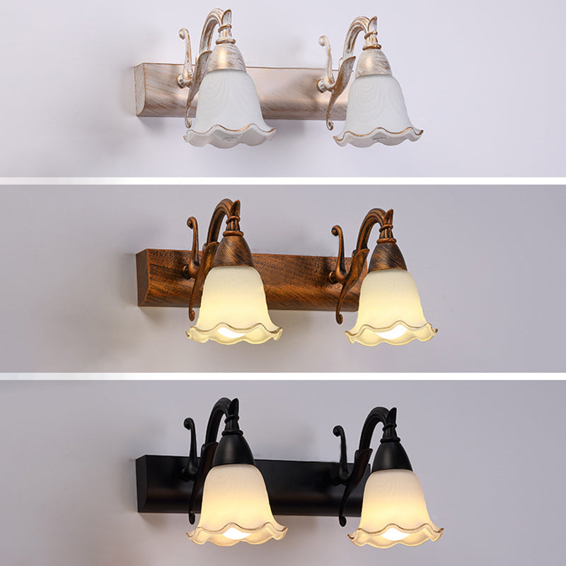 2 Lichter Badezimmer Lichtarmatur Amerikanisch wasserdichtes Licht über Spiegel in weißem Glasschirm