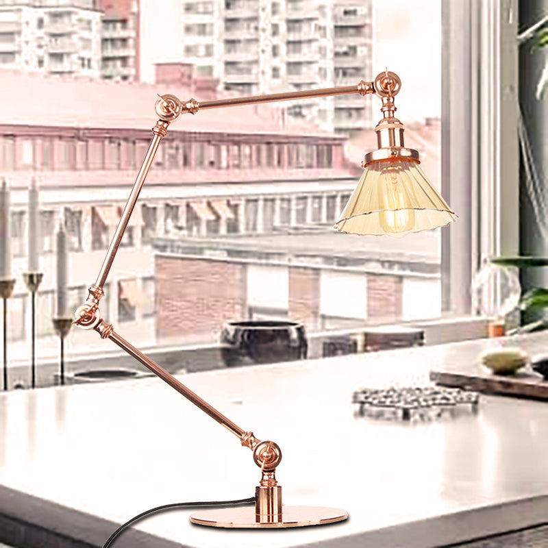 Kegel Klar/Amber Glas Tischlampe Lager Stilvolle 1 Licht Schwarz/Messing Tischbeleuchtung für das Arbeitszimmer