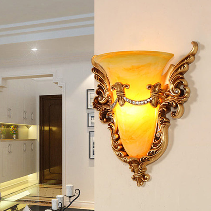 Frendorf | Bell Frosted Glass Wandlamp Koloniaal 1 Lampe Wohnzimmer Deckenlampe in Weiß/Gold/Weiß und Gold