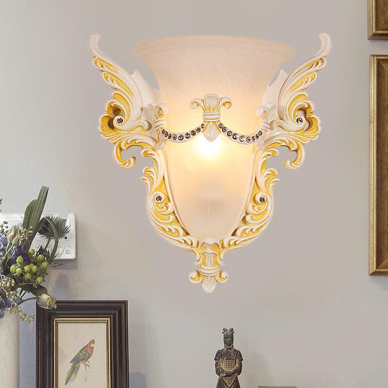 Frendorf | Bell Frosted Glass Wandlamp Koloniaal 1 Lampe Wohnzimmer Deckenlampe in Weiß/Gold/Weiß und Gold
