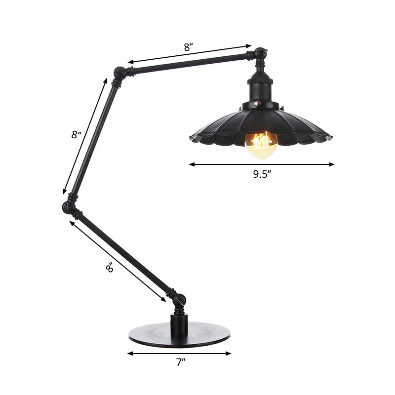1 Glühbirne Studienzimmer Tischbeleuchtung Vintage Stilvolle verstellbare schwarze/ messingfarbene Tischlampe mit gewelltem Metallschirm