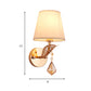 Frendorf | Stof Witte/Rode/Blauwe Wandlamp Tapered Bell 1-Lichts Traditionele Wandlamp voor Slaapkamer met Kristallen Ddrop