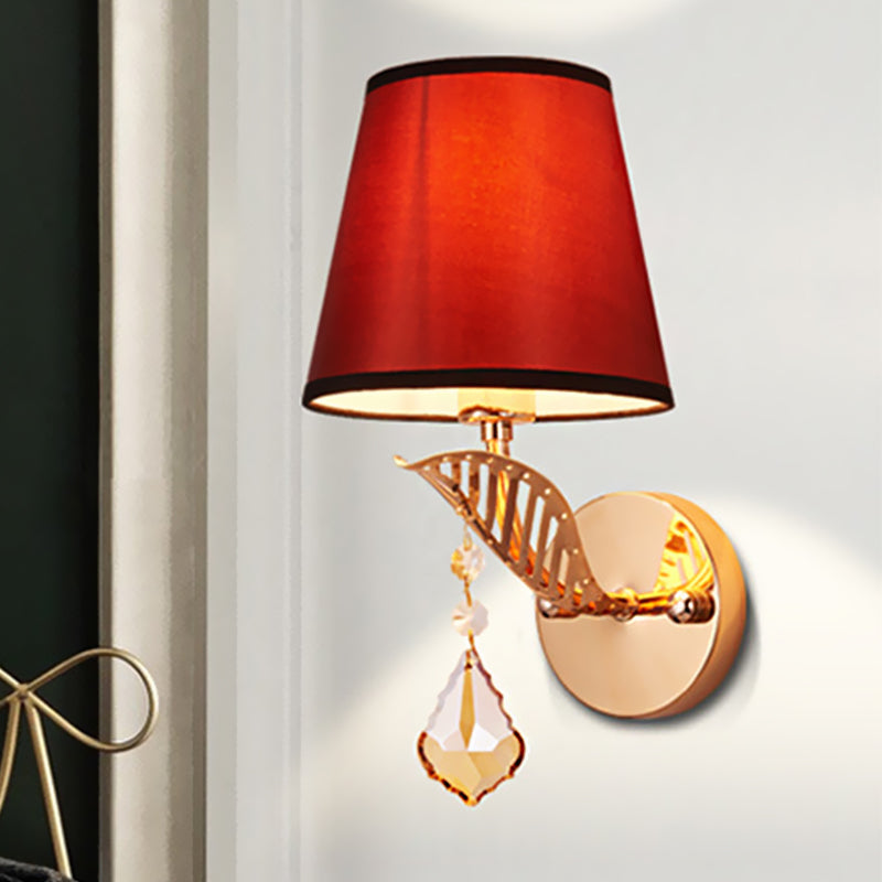 Frendorf | Stof Witte/Rode/Blauwe Wandlamp Tapered Bell 1-Lichts Traditionele Wandlamp voor Slaapkamer met Kristallen Ddrop