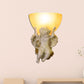 Frendorf | Angel Wandleuchte Colony Metall 1 Kopf Weiß/Gold Wandlampenarmatur mit Kuppel Amber Glas Schirm, Links/Rechts