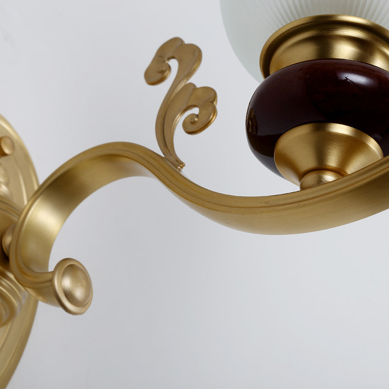 Frendorf | 1/2-Bulb Sconces Licht Fixture mit Petal Shade Frosted Glass Traditionell Stilvoll Schlafzimmer Wandmontierte Licht in Gold