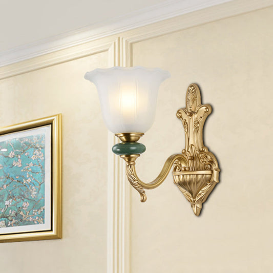 Frendorf | 1/2-Head Bell Wandlamp Vintage Stijl Opal Glass Wandmontage Lamp met Gouden Gebogen Arm voor Bedzijde