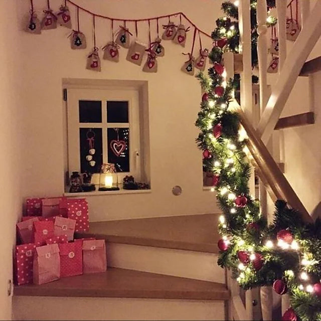 Frendorf | 2,7 Meter Weihnachts Rattan Girlande Dekorativ