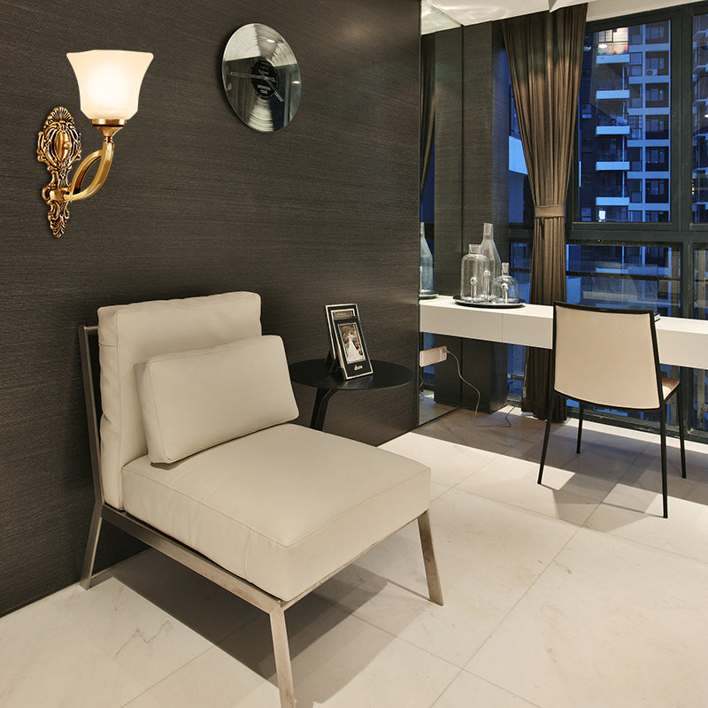Frendorf | Metalen Gouden Wandverlichting Fixture Bel 1/2-Licht Moderne Stijl Wandlamp met Opale Glasschaduw