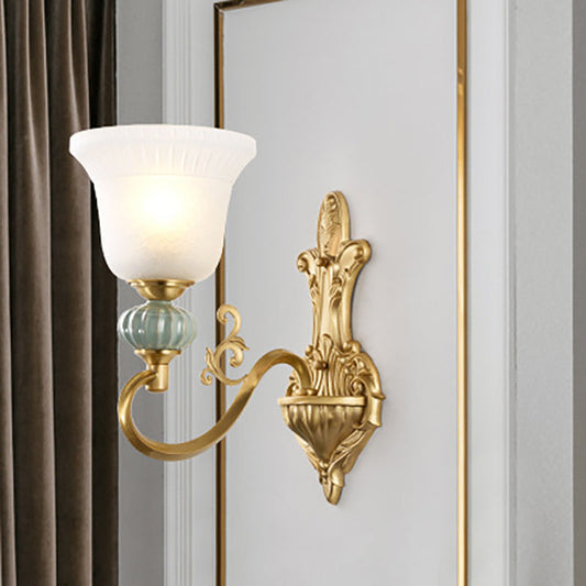 Frendorf | 1/2-Kopf Wandleuchte mit Glockenschirm Opalglas Modern Stilvolle Wohnzimmer Goldene Wandleuchte Lampe