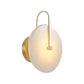 Frendorf | 7"/10" Breite Runde Wandleuchte Kolonialstil Acryl Opal Frosted 1 Kopf Wandleuchtenarmatur mit goldener Kurve