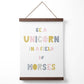 Niedliches Be a Unicorn Pink Scandi Zitat Poster mit Aufhänger
