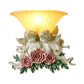 Frendorf | Geschwungene Frosted Glas Wandlampe Retro Stil 1-Licht Gelbe Flush Wandlampe mit Pink/Beige Rosen Details