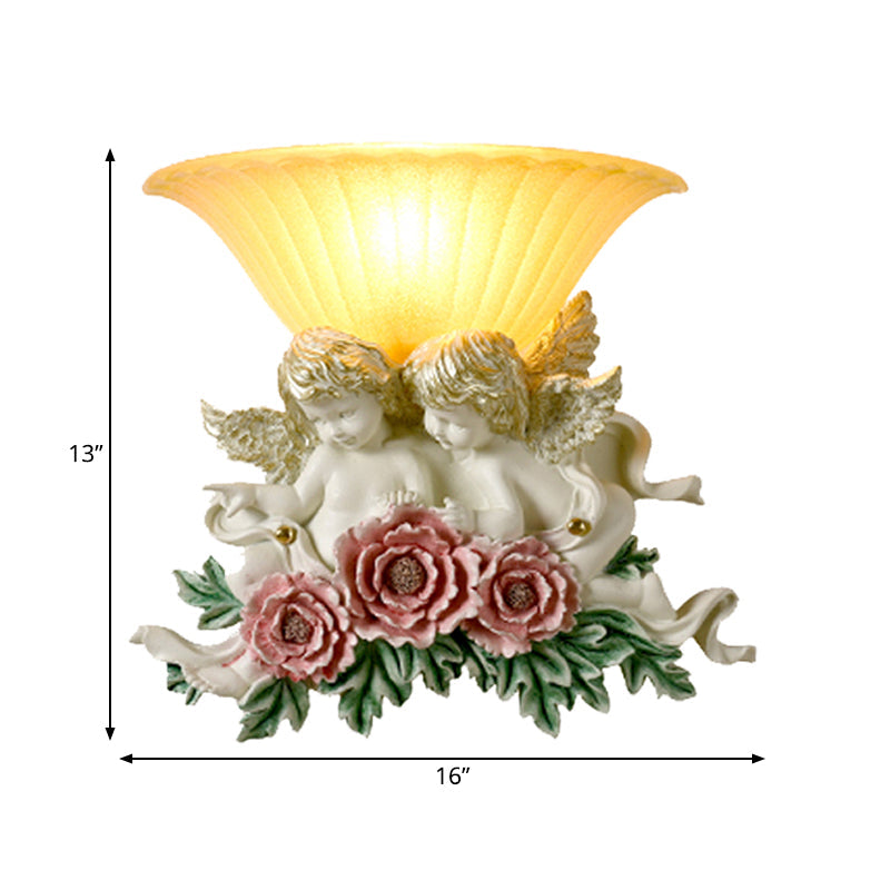 Frendorf | Geschwungene Frosted Glas Wandlampe Retro Stil 1-Licht Gelbe Flush Wandlampe mit Pink/Beige Rosen Details