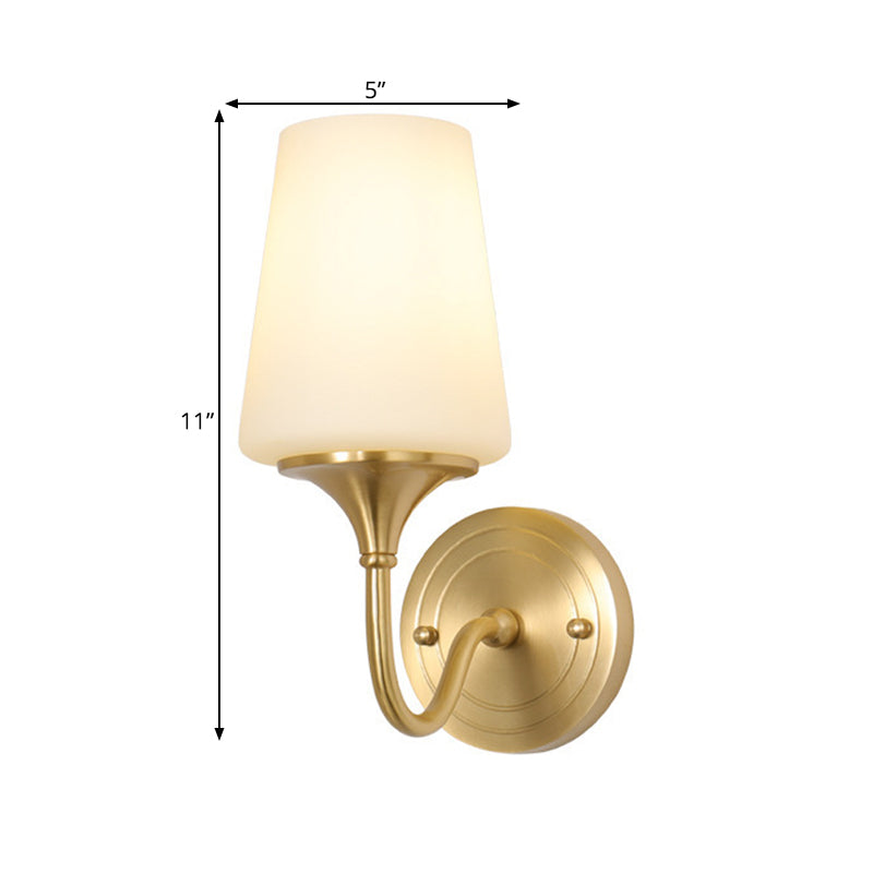 Frendorf | 1/2-bowl kegelvormige schaduw wandlamp hedendaagse stijl witte glazen wandkandelaar verlichting in brons voor slaapkamer