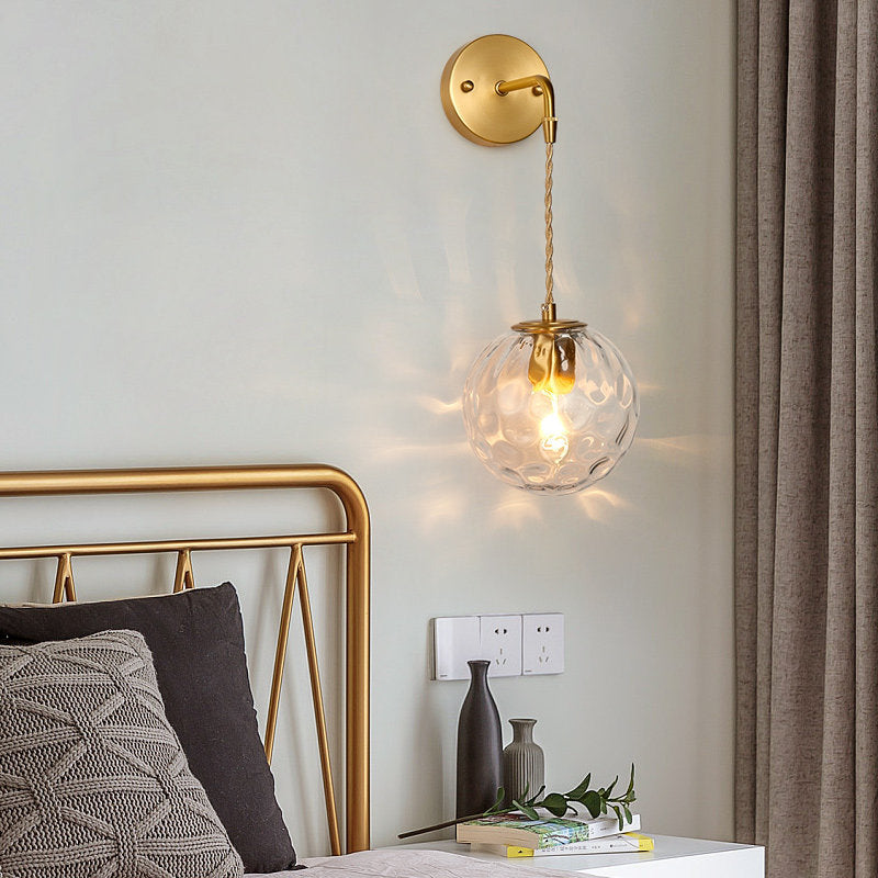 Frendorf | 1-Licht Nachtkastje Wand Sconces Licht Eenvoudige Messing Wandlamp Met Bal Waterglas Schaduw