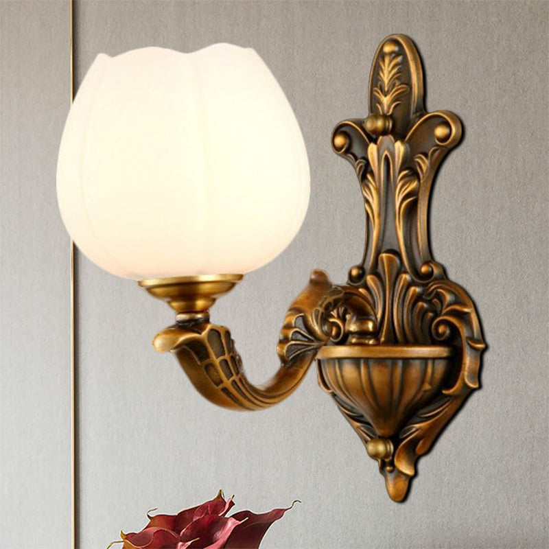 Frendorf | 1/2-Licht Schale Wandlampe Vintage Stilvolle Antike Messing Metall Wandlicht mit Milchglas Schirm