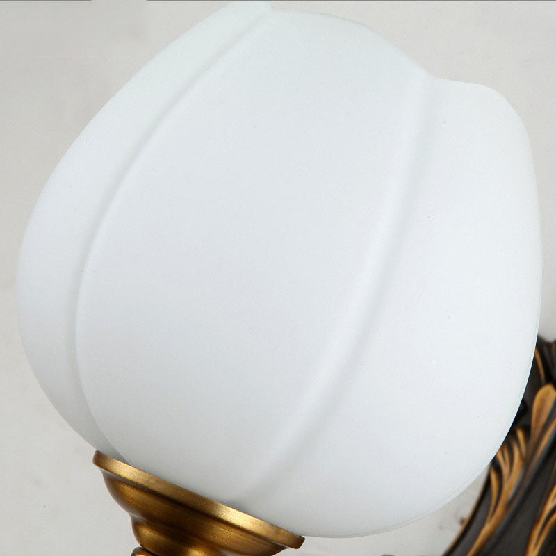 Frendorf | 1/2-Licht Schale Wandlampe Vintage Stilvolle Antike Messing Metall Wandlicht mit Milchglas Schirm