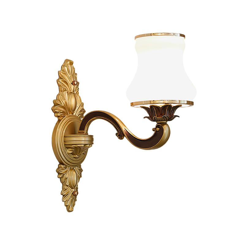 Frendorf | Bell Woonkamer Wandlamp Traditioneel Stylish Melkglas en Metaal 1/2-Kop Gouden Afwerking Wandlamp