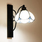 Frendorf | Tiffany Scalloped Wandmontage Licht met Rechthoekige Achterplaat Gevlekt Glas 3 Lichten Wandverlichting in Wit/Transparant/Blauw